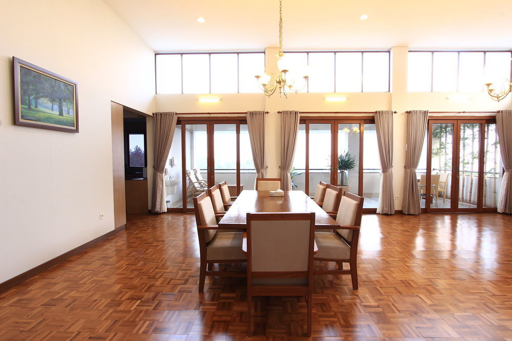 Family Only Amazing City View Villa - De Reiz Firen Syariah Bandung Exterior foto
